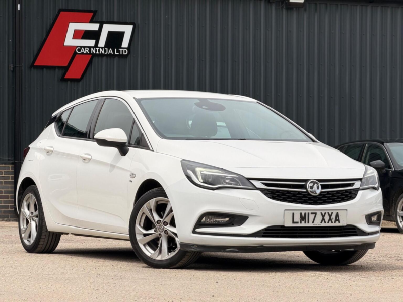 2017 Vauxhall Astra 1.4i Turbo Sri Nav Auto Euro 6 (s/s) 5dr in White — image 1