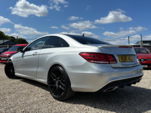 2016 Mercedes-Benz E Class 3.0 E350d V6 Amg Line Edition in Silver — image 5