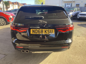 2019 Jaguar Xf 2.0d R-Sport Sportbrake Auto Euro 6 (s/s) 5dr in Black — image 5