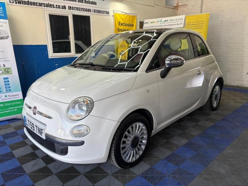 2009 Fiat 500 1.2 Lounge Euro 5 (s/s) 3dr in Black — image 1