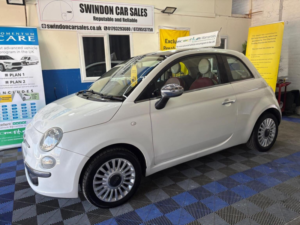 2009 Fiat 500 1.2 Lounge Euro 5 (s/s) 3dr in Black — image 2