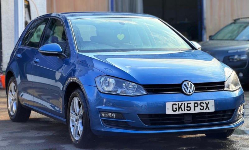 2015 Volkswagen Golf 1.4 Tsi Bluemotion Tech Match DSG Euro 5 (s/s) 5dr in Blue — image 1