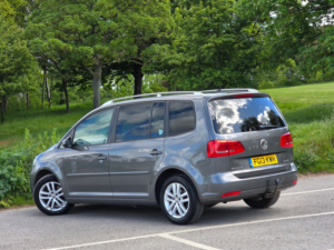 2013 Volkswagen Touran 2.0 Tdi Se MPV 5dr Diesel Manual Euro 5 (140 Ps) in Grey — image 5