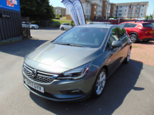 2017 Vauxhall Astra 1.4 I Turbo Sri * Only 35138 Miles On The Clock * Mot March 2027 * Finance Available * Free 6 Months in Grey — image 6
