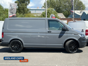 2022 Volkswagen Transporter 2.0 Tdi T28 Startline in Grey — image 6