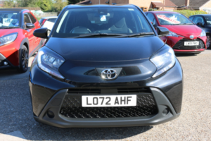 2022 Toyota Aygo X 1.0 Vvt-I Pure in Black — image 2