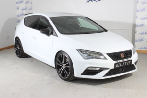 2019 SEAT Leon 2.0 Tsi Cupra 290 Hatchback 5dr Petrol DSG Euro 6 (s/s) (290 Ps) in White — image 4
