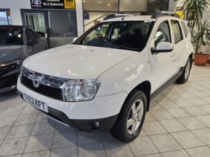 2013 Dacia Duster 1.5 Dci Laureate (mb) in White — image 3
