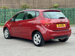 2011 Kia Venga 1.6 2 in Red — image 2