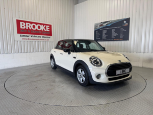 2020 MINI Hatch