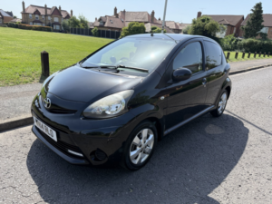 2014 Toyota Aygo 1.0 Vvt-I Move in Black — image 2
