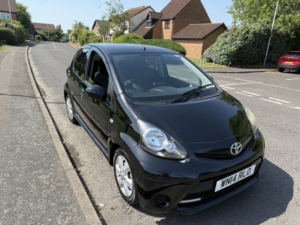 2014 Toyota Aygo 1.0 Vvt-I Move in Black — image 6