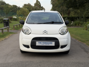 2011 Citroen C1 1.0 I Vtr in White — image 2