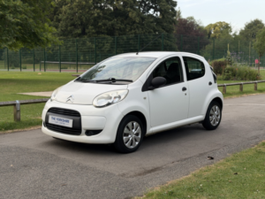 2011 Citroen C1 1.0 I Vtr in White — image 5