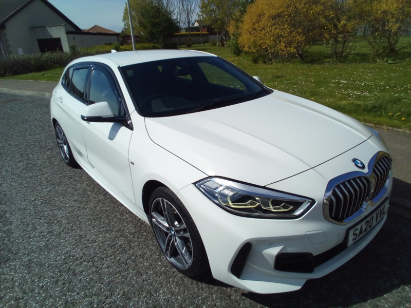 2020 BMW 1 Series 118i 1.5i M-Sport in White — image 1
