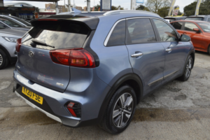 2020 Kia Niro 1.6 Gdi 8.9kwh 3 in Blue — image 2