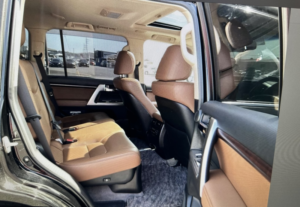 2014 Toyota Land Cruiser Zx Bruno Cross 4.6 V8 in Black — image 4