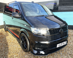 2021 Volkswagen Transporter T6.1 2.0 Tdi T30 Highline Panel Van 5dr Diesel Manual Fwd Swb Euro 6 (s/s) (150 Ps) in Black — image 3