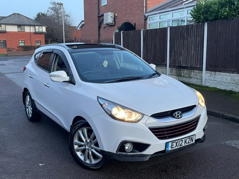 2012 Hyundai Ix35 2.0 Crdi Premium in White — image 1