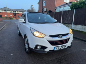 2012 Hyundai Ix35 2.0 Crdi Premium in White — image 3