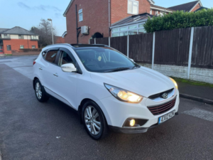 2012 Hyundai Ix35 2.0 Crdi Premium in White — image 6