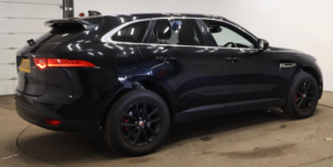 2018 Jaguar F-Pace 2.0 D165 Prestige Euro 6 (s/s) 5dr in Black — image 6