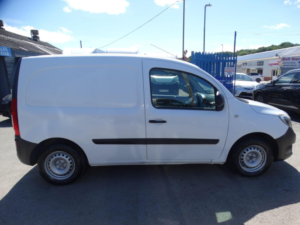 2019 Mercedes-Benz Citan 1.5 109 Cdi Blueefficiency L2 Euro 6 (s/s) 5dr in White — image 5