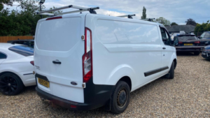2019 Ford Transit Custom 2.0 300 Ecoblue L2 H1 Euro 6 5dr in White — image 4
