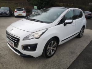 2016 Peugeot 3008 1.6 Bluehdi Allure in White — image 2