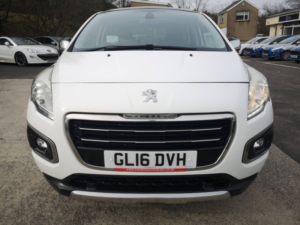 2016 Peugeot 3008 1.6 Bluehdi Allure in White — image 3