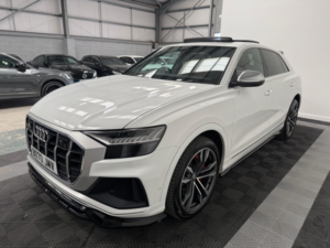 2020 Audi Sq8 4.0 Tdi V8 in White — image 3