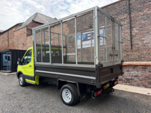2014 Ford Transit 2.2 Transit 350 100 Bhp Caged Tipper in Green — image 6