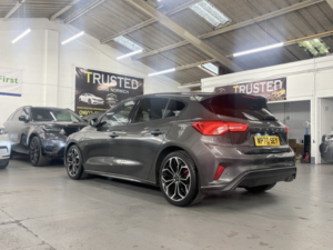 2020 Ford Focus 1.5 Ecoblue St-Line X in Grey — image 4