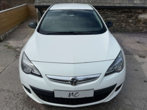 2014 Vauxhall Astra 1.4 Astra Gtc Sri S/s 3dr in White — image 5