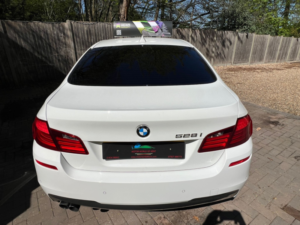 2012 BMW 5 Series 2.0 528i M Sport in White — image 6