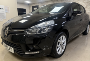 2018 Renault Clio 0.9 Tce Dynamique Nav Hatchback 5dr Petrol Manual Euro 6 (s/s) (90 Ps) in Multicolour — image 2