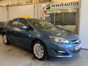 2013 Vauxhall Astra