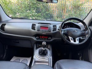 2016 Kia Sportage 1.6 Gdi Ecodynamics 2 2WD Euro 6 (s/s) 5dr in Silver — image 4