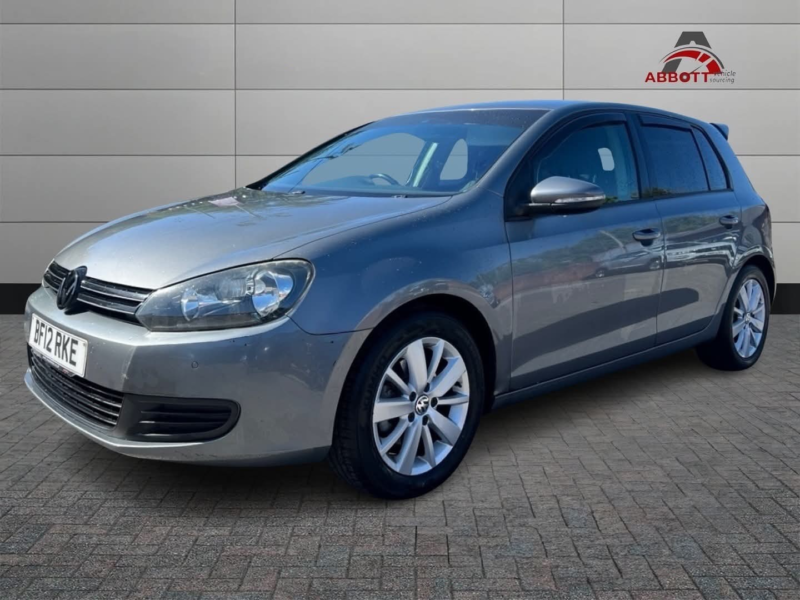 2012 Volkswagen Golf 2.0 Tdi Match in Grey — image 1