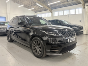 2020 Land Rover Range Rover Velar 3.0 D275 R-Dynamic Se in Black — image 2
