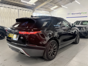 2020 Land Rover Range Rover Velar 3.0 D275 R-Dynamic Se in Black — image 3