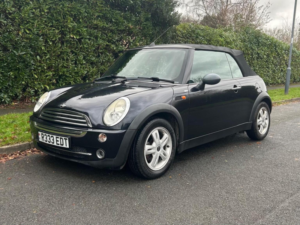 2007 MINI Convertible 1.6 One Euro 4 2dr in Black — image 5