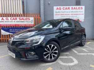 2020 Renault Clio 1.5 Blue Dci Iconic Euro 6 (s/s) 5dr in Black — image 3