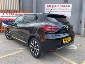 2020 Renault Clio 1.5 Blue Dci Iconic Euro 6 (s/s) 5dr in Black — image 5