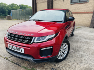 2015 Land Rover Range Rover Evoque 2.0 Td4 Se Tech in Red — image 2