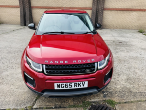 2015 Land Rover Range Rover Evoque 2.0 Td4 Se Tech in Red — image 4