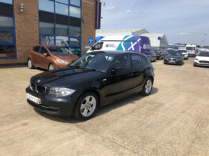 2007 BMW 1 Series 2.0 118d Se 5 Door in Black — image 4