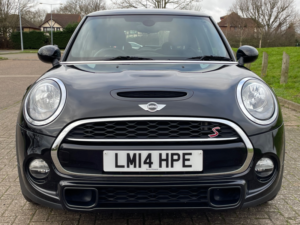 2014 MINI Hatch Cooper S 2.0 3dr Auto in Black — image 2