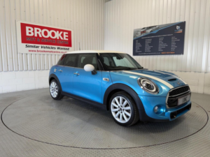 2019 MINI Hatch