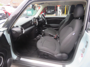 2011 MINI Clubman 1.6 Cooper S Euro 5 (s/s) 5dr in Blue — image 5